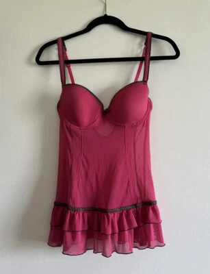 Lencería Bustier Rampage Intimates Rosa Y2K Top de Encaje Transparente Talla Mediana Usada en Excelente Condición Foto 1 de 4