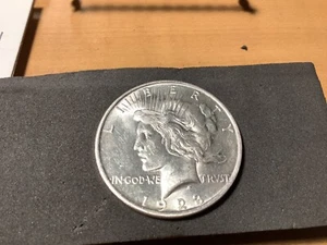 1923-D 1 Dollar Peace Dollar - Bild 1 von 2
