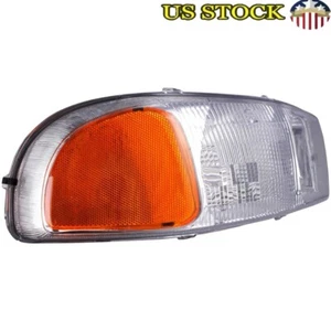 Passenger Side Headlight Assembly GMC Sierra Yukon 1999-2006 Models OEM Quality - Picture 1 of 5