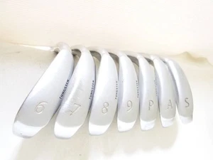 PRGR Right Handed Iron Set RED 505 6-9,P,A,S Graphite Shaft Flex SR - Picture 1 of 3