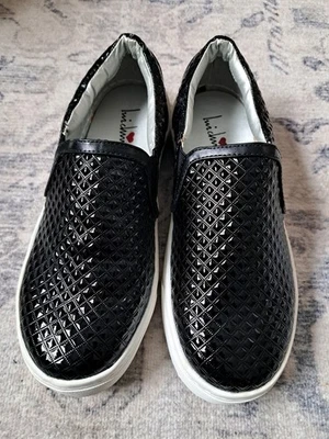 Zapatos negros sin cordones para mujer Luichiny "cuero patentado". Talla 6,5 Foto 1 de 4