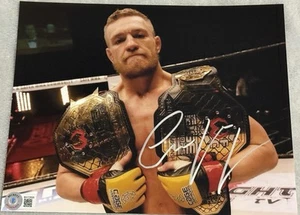 CONOR MCGREGOR 8X10 MMA UFC CHAMP SIGNED AUTOGRAPHED PHOTO BECKETT AUTHENTICATED - Picture 1 of 3
