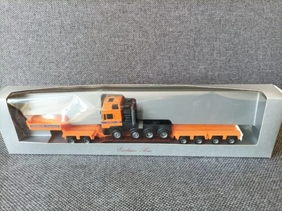 Herpa H0 1:87 in OVP 251600 MAN F2000 Evo Tieflade-Sattelzug "Titschkus" 4a/6a - Bild 1 von 4