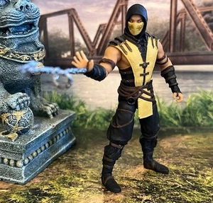 Mezco Toyz Mortal Combat Scorpion 3.75” Ninja Action Figure 1:18 - Picture 1 of 3