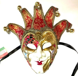 RED JOKER VENEZIA CARNIVAL VENETIAN MASQUERADE MASKS MARDI GRAS Made In Italy - Picture 1 of 4