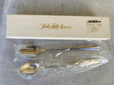 Cuchara de 2 Saks Fifth Avenue Foto 1 de 3