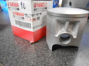 NOS Yamaha Piston STD Standard .96 1972 1973 1974 1978 TZ350 1H4-11631-02-96 - Picture 1 of 5