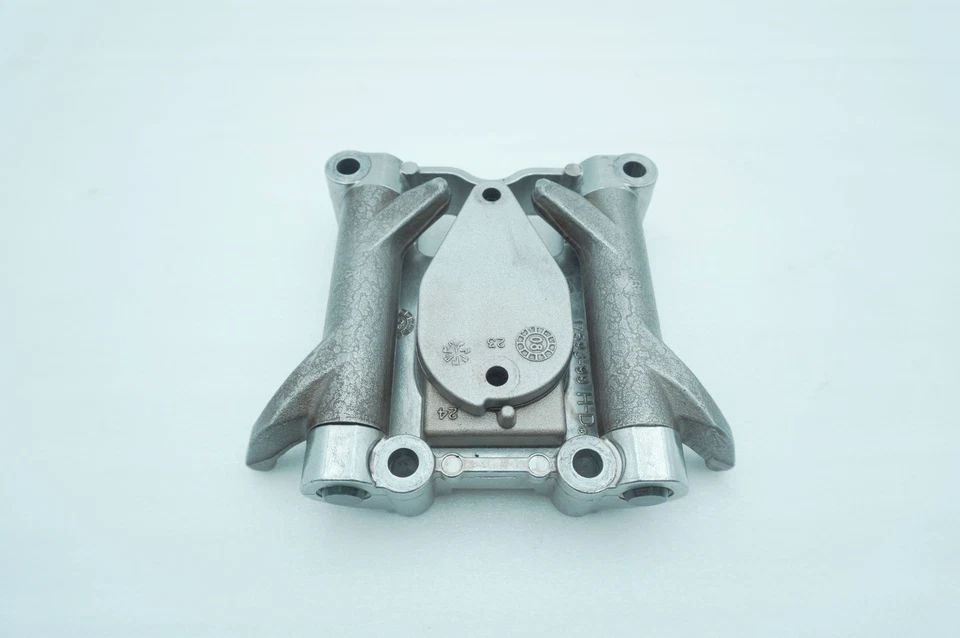 Harley Touring Electra Glide 09 FLHTC motor OEM doble cámara 1 brazo basculante 17593-99 Foto 1 de 4