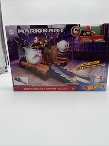 Hot Wheels Mario Kart Boo's Spooky Sprint Track Set Shy Guy Haunted Library - Picture 1 of 4