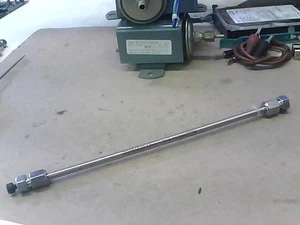 Zorbax C8 4.6 x 25cm HPLC Chromatography Column 880952.706 - Picture 1 of 2