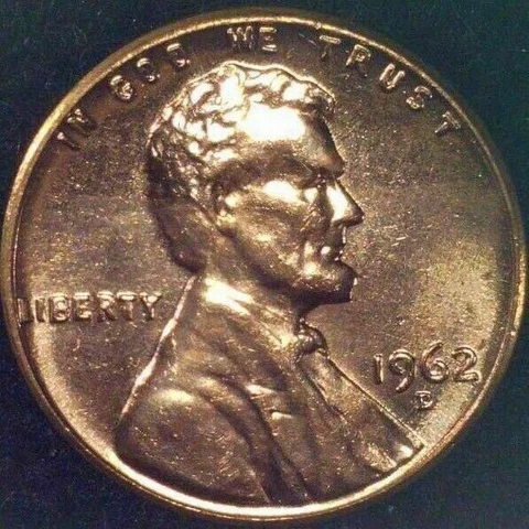 1962-D Lincoln Memorial Cent - RED GEM BU UNCIRCULATED - Free Shipping Cover