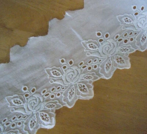 5 Yards 3.5'' Wide Eyelet Cotton Lace with Embroidered Flower Trim Ivory b0178 - Picture 1 of 2