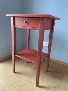 Ikea Hemnes Nachttisch rot - Bild 1 von 4