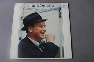 FRANK SINATRA - COME SWING WITH ME! - CAPITOL RECORDS - W 1594 - RELEASED 1961 - Picture 1 of 5