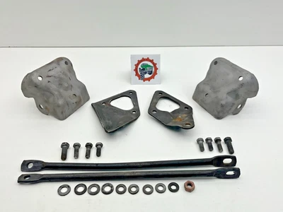 Square Body Chevy GMC Clam Shell Engine Mounts + Brace Set for 4x4 Truck and SUV - Image 1 of 4
