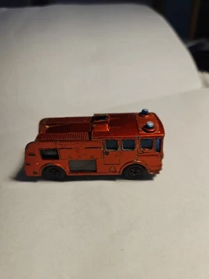 Matchbox Superfast No.35 Merryweather Fire Engine Thin Wheels - Image 1 of 4