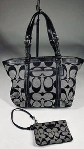 Bolso de Mano COACH SIGNATURE Jacquard Negro y Gris F13937 con Cartera Muñequera a Juego - Imagen 1 de 14