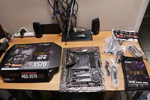 MSI MEG X570 ACE AMD X570 DDR4 Socket AM4 ATX Motherboard - Picture 1 of 7