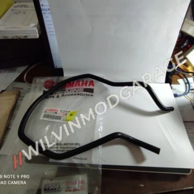 Genuine Parts Yamaha XMAX 300 2017-2022 Thermostat Pipe Hose 1 B74-E2576-00 — 第 1/3 张图片