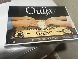 Ouija Board Mystifying Oracle Brettspiel Hasbro 2017 Neu in Verpackung - Bild 1 von 3