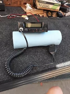 Radio Shack 10 Meter Transceiver Htx10 Used Powers Up Look At Pictures - Picture 1 of 14