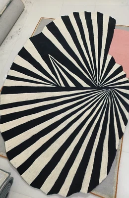 Handmade tufted Irregular size,perfect for a modern living room In zebra pattern - Image 1 of 4