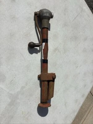 Triumph Rdstr.  46-49 Alvis TA14 Bristol 400 Sunbeam Talbot Smiths Bevelift Jack - Photo 1/4