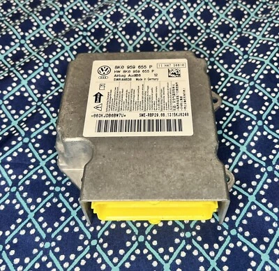 13-14 AUDI A4 S4 RS4 CENTER CONSOLE SRS RESTRAINT CONTROL MODULE OEM 8K0959655P - Image 1 of 2