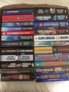 Dirk Pitt complete series 1-23 set by Clive Cussler adventure novel lot - Bild 1 von 1