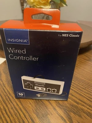 Insignia Wired Controller For NES Classic Ns-GNESWC17 New - Image 1 of 4
