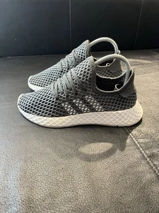 Adidas Originals Deerupt Runner Womens Grey Knit Mesh Trainers UK 3 - Picture 1 of 15