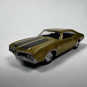 MINT Vintage Gold 1969 Oldsmobile 442 Readers Digest 1/64 Diecast Cutlass w/Box - Picture 1 of 13