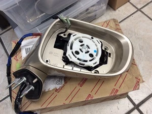2010 2011 2012 LEXUS LS460 MIRROR OEM ls600H Warranty working RIGHT REFUND $75 - Picture 1 of 3