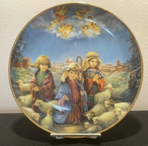 Sandra Kuck “While Shepherds Watched” Collectible Plate Low Low # - 0154 K5 - Picture 1 of 2