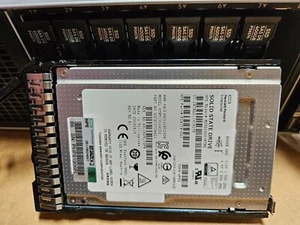 NEW P04525-B21 P06576-001 HP 400GB SAS 2.5" 12G MU SFF SC DS SSD KPM51VUG400G - Afbeelding 1 van 2