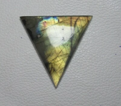 Labradorite Cabochon Trillion Shape 84.10 Cts Natural Loose Gemstone G 7758 - Image 1 of 4