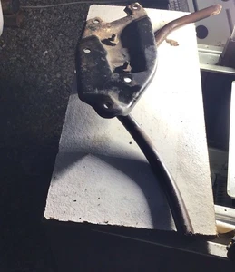 1969-71 CHEVROLET Chevy CORVETTE CAMARO Chevelle Nova ALTERNATOR bracket - Picture 1 of 3