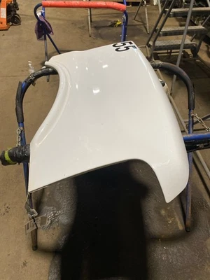 Guardabarros derecho GMC VAN SAVANA 2500 03-24 Foto 1 de 3