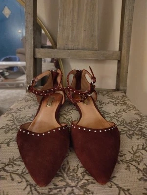 Halogen Pointy Toe Flats Wrap Around Straps With Back Zipper Size 6m - Image 1 of 4