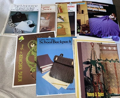 Lot of 24 Vintage 1970s Macrame Patterns Pamphlets & 4 Books 23 Pages 1976-1979 - Image 1 of 4