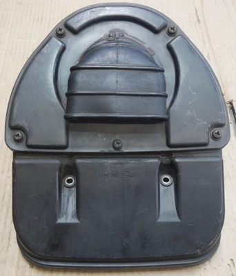 Honda VFR500 Interceptor 1984-85 OEM Air filter housing assembly 17230-MF2-000 Foto 1 de 4