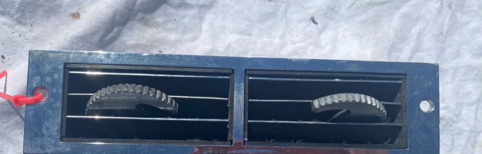 Mercury Cougar Deluxe 1967 1968 original aire acondicionado aire acondicionado ventilación central aire acondicionado Foto 1 de 4