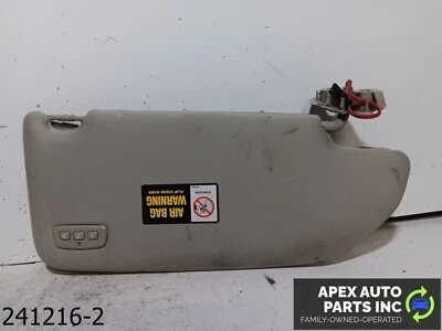 Parasol izquierdo de tela beige OEM 2003-2006 Volvo XC90 2,5 L con luces Foto 1 de 4