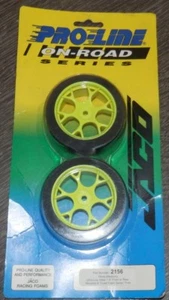 Proline Ultra-Low Wear 1.9" Front/Rear Foam Tires and Yellow Wheels NEW 2156 - Picture 1 of 1