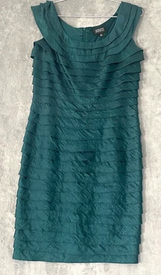 ADRIANNA PAPELL Emerald Green Round Neckline Pleated Cocktail Dress 6 Petite - Image 1 of 4