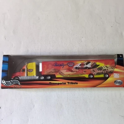 Hot Wheels 2001 Darrell Waltrip  Transporter Tribute 1:64 Diecast Unopened. - Image 1 of 4