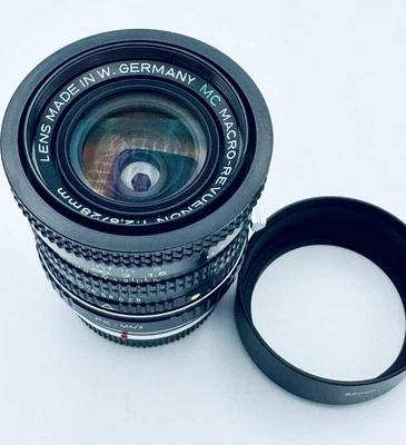 Objetivo Macro Revuenon 28mm f2.8 con adaptador M43 y capucha W. Alemania Foto 1 de 4
