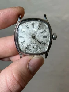 Reloj de pulsera Waltham vintage Art Deco años 20 30 para hombre ornamentado solo para reparación de piezas - Imagen 1 de 8