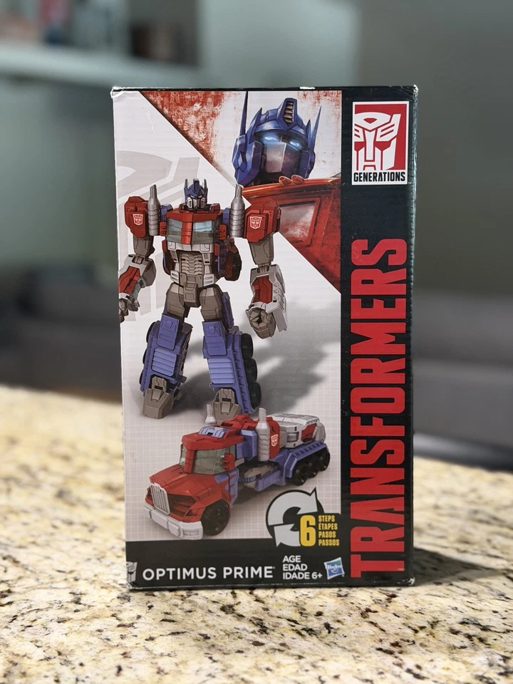 Hasbro Transformers Generations Cyber Commander Series (Optimus Prime)(OPEN BOX) - Image 1 of 3