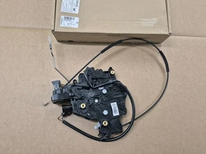 Volkswagen Transporter T5 2003-2015 OEM Right Hand Sliding Door Lock 7E0843654CC - Picture 1 of 15